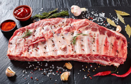 Travers de porc | Guide complet (ribs, coustous, cuisson, marinades)