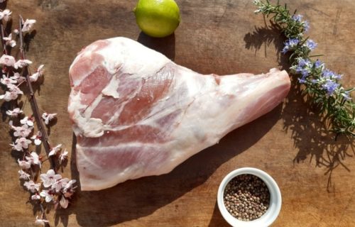 Gigot d&rsquo;agneau | Comment le choisir, le cuire et pour combien de convives ?