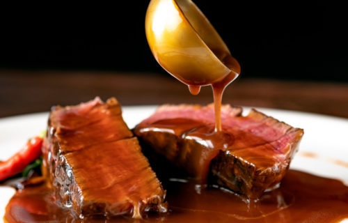 Les meilleures sauces et condiments pour accompagner la viande