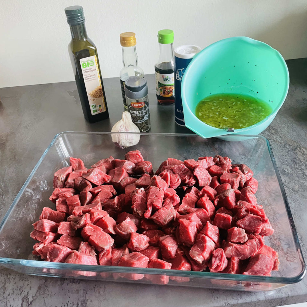 Recette fondue bourguignonne au boeuf - Marie Claire