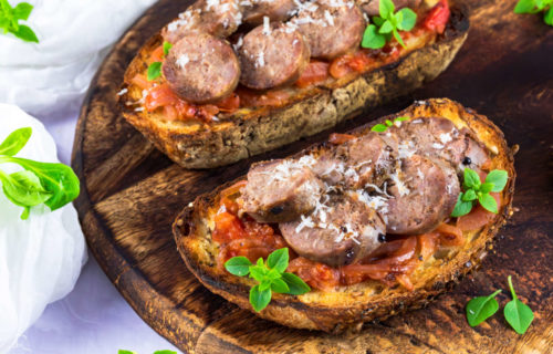 Bruschettas de Saucisse de Porc Noir de Bigorre AOP par Delphine
