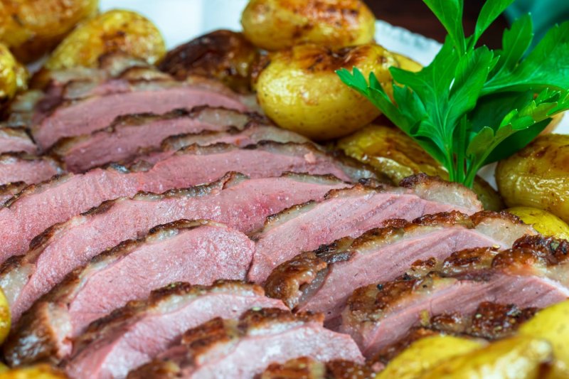 Poitrail de Canard Rôti Grenailles fondantes