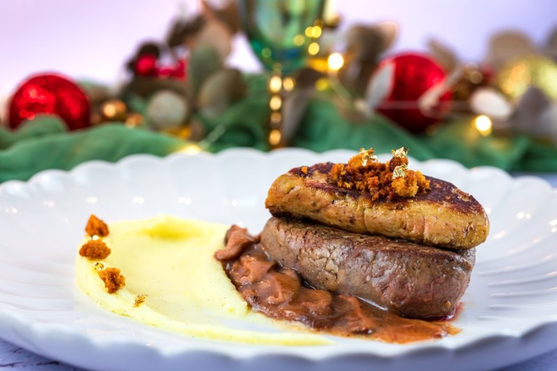 tournedos-rossini-puree-vanille-madagascar-crumble-pain-epices