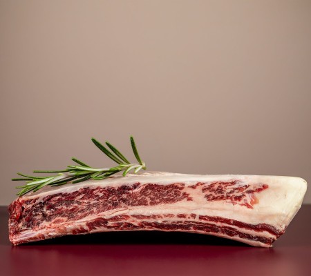 Plat de côte de bœuf Black Angus Australie cru